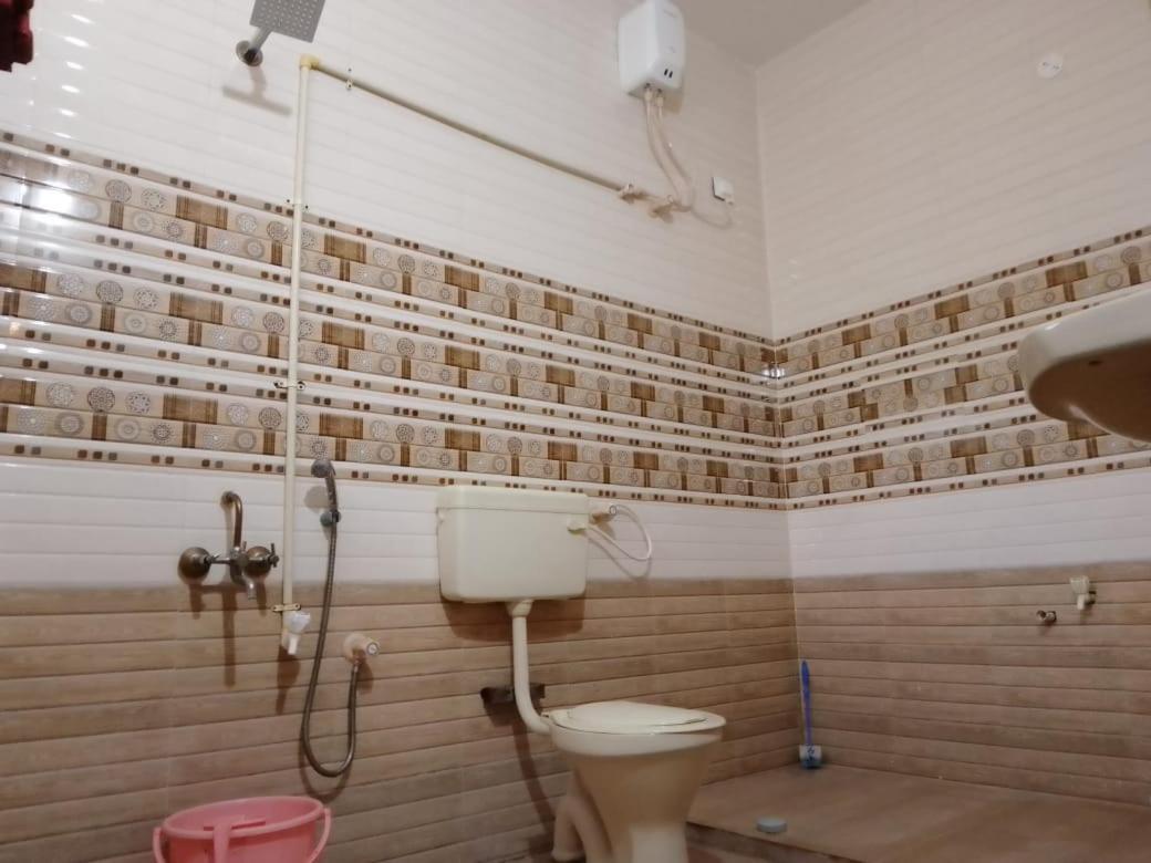 Shi'S Triveni Spacious 2Bhk Villa In Pappampatti, Coimbatore Exterior photo