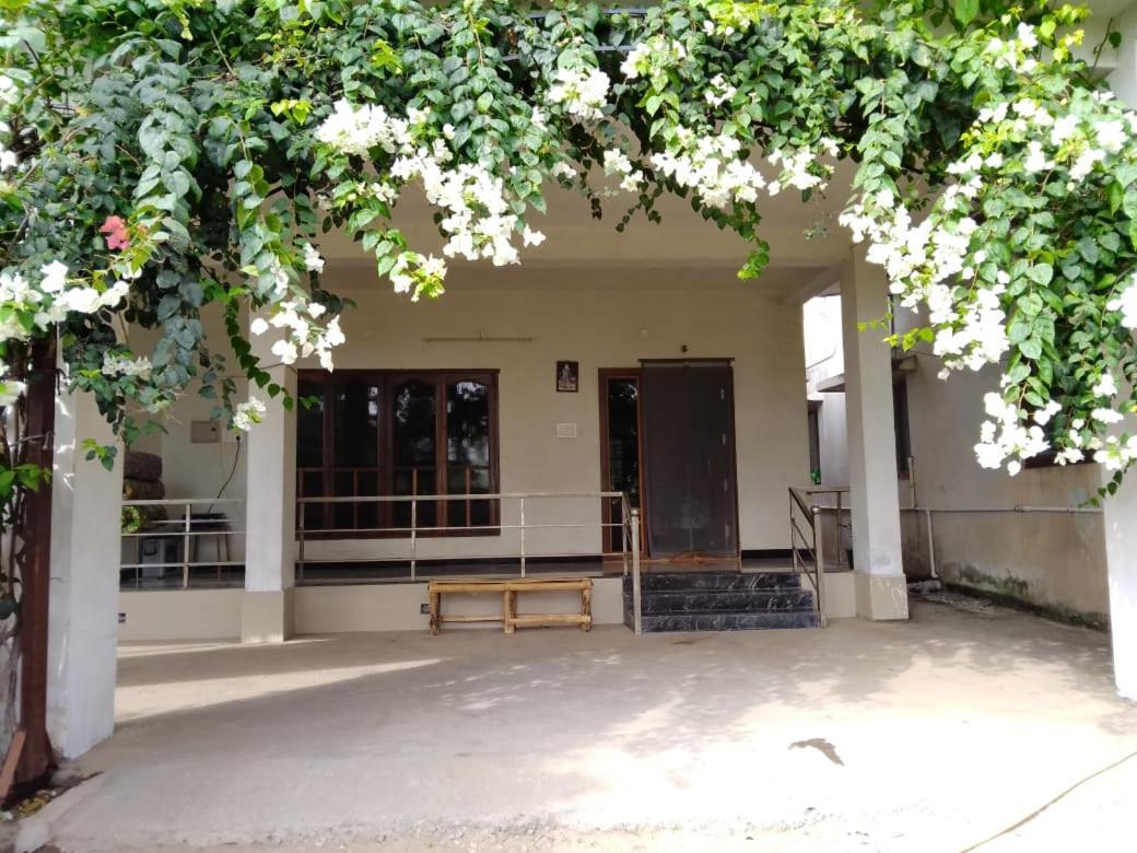 Shi'S Triveni Spacious 2Bhk Villa In Pappampatti, Coimbatore Exterior photo